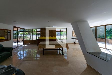 Apartamento à venda com 180m², 4 quartos e 4 vagas Apartamento à venda com 180m², 4 quartos e 4 vagasÁrea comum