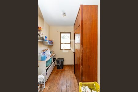 Apartamento à venda com 180m², 4 quartos e 4 vagas Apartamento à venda com 180m², 4 quartos e 4 vagasÁrea de Serviço