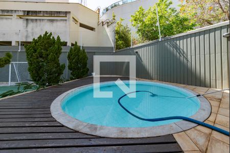 Apartamento à venda com 180m², 4 quartos e 4 vagas Apartamento à venda com 180m², 4 quartos e 4 vagasÁrea comum