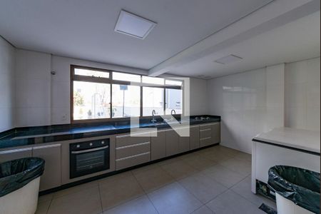 Apartamento à venda com 180m², 4 quartos e 4 vagas Apartamento à venda com 180m², 4 quartos e 4 vagasÁrea comum