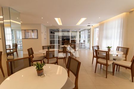 Apartamento à venda com 34m², 2 quartos e sem vagaÁrea Comum - Salão de Festas