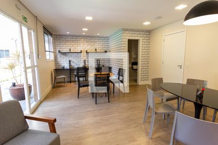 Apartamento à venda com 34m², 2 quartos e sem vagaÁrea Comum - Co-Working