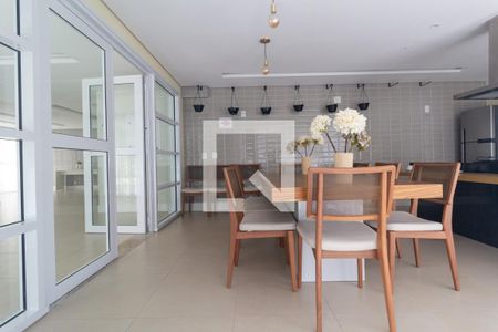 Apartamento à venda com 34m², 2 quartos e sem vagaÁrea Comum - Churrasqueira