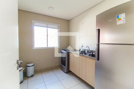 Apartamento para alugar com 32m², 2 quartos e sem vagaÁrea comum - Salão de festas