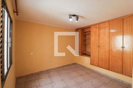 Casa à venda com 170m², 4 quartos e 2 vagasSuíte 1