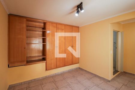 Casa à venda com 170m², 4 quartos e 2 vagasSuíte 1