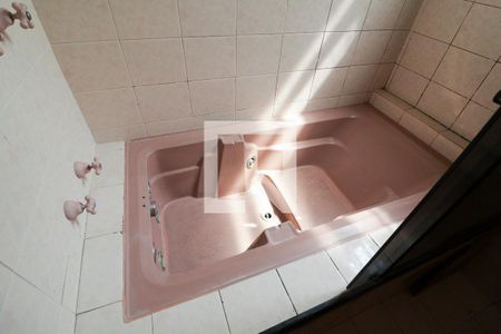 Casa à venda com 170m², 4 quartos e 2 vagasBanheiro Social