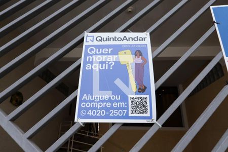 Casa à venda com 170m², 4 quartos e 2 vagasFachada