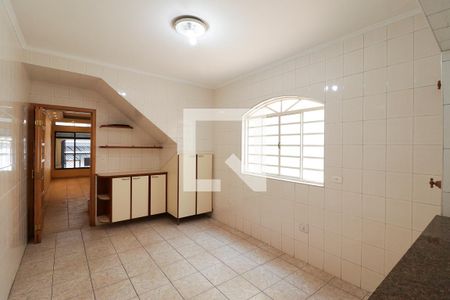 Casa à venda com 170m², 4 quartos e 2 vagasCozinha e Área de Serviço