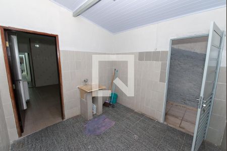 Casa para alugar com 130m², 2 quartos e 1 vagaÁrea de Serviço