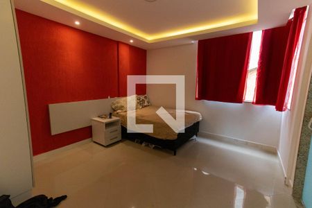 Casa à venda com 600m², 7 quartos e 4 vagasSuíte 2