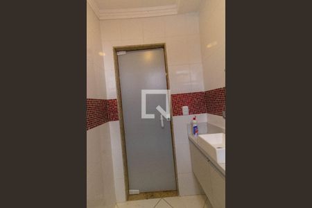 Casa à venda com 600m², 7 quartos e 4 vagasBanheiro da Suíte 2