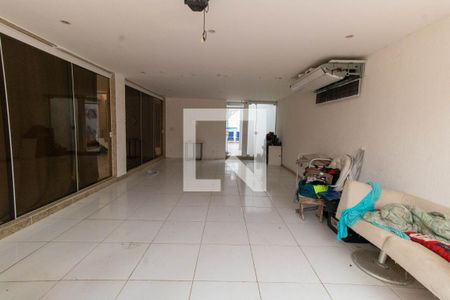 Casa à venda com 600m², 7 quartos e 4 vagasGaragem