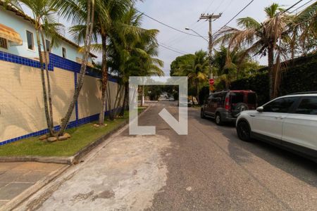 Casa à venda com 600m², 7 quartos e 4 vagasVista da Rua