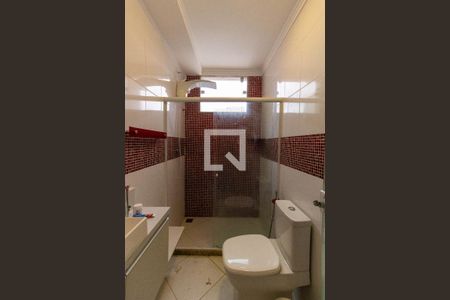 Casa à venda com 600m², 7 quartos e 4 vagasBanheiro da Suíte 2