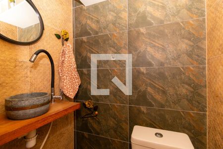 Casa à venda com 99m², 3 quartos e 2 vagasLavabo de Serviço