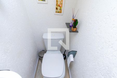 Casa à venda com 99m², 3 quartos e 2 vagasLavabo