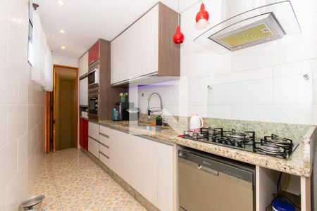 Casa à venda com 99m², 3 quartos e 2 vagasCozinha