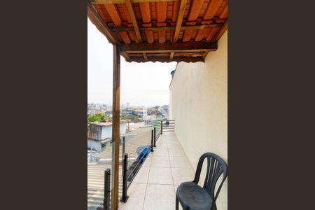 Casa à venda com 99m², 3 quartos e 2 vagasVaranda do Quarto 1