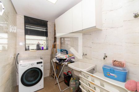 Casa à venda com 99m², 3 quartos e 2 vagasÁrea de Serviço