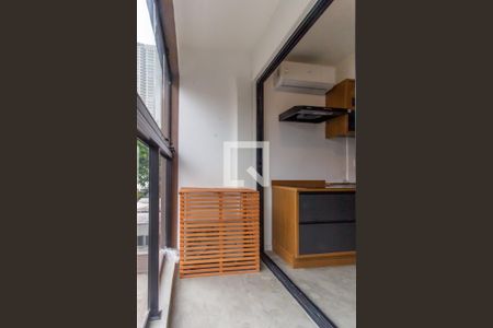 Studio à venda com 25m², 1 quarto e sem vaga Studio à venda com 25m², 1 quarto e sem vagaVaranda