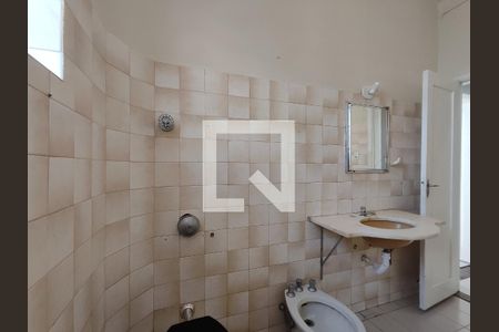 Apartamento à venda com 107m², 2 quartos e sem vagaBanheiro Corredor