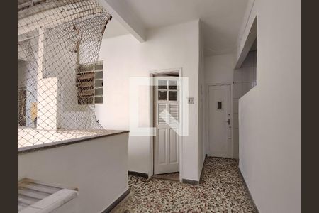 Apartamento à venda com 107m², 2 quartos e sem vagaÁrea de Serviço