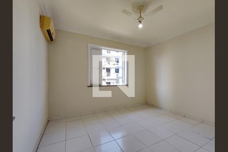 Apartamento à venda com 107m², 2 quartos e sem vagaQuarto 1