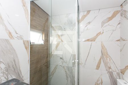 Casa à venda com 230m², 5 quartos e 3 vagasCasa 1 - Banheiro da Suíte