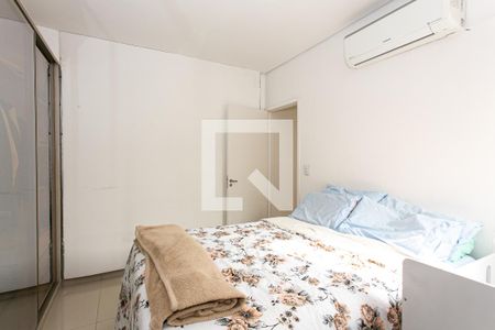 Casa à venda com 230m², 5 quartos e 3 vagasCasa 1 - Suíte