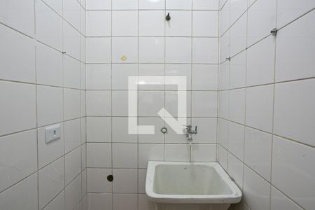 Casa à venda com 230m², 5 quartos e 3 vagasCasa 2 - Área de Serviço