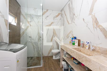 Casa à venda com 230m², 5 quartos e 3 vagasCasa 1 - Banheiro da Suíte