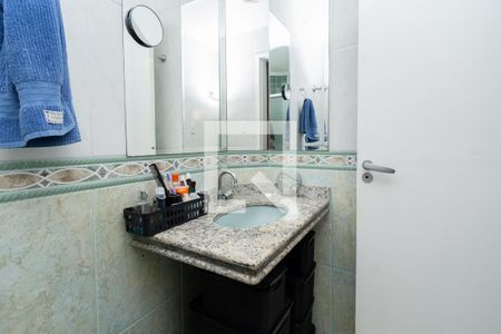 Apartamento à venda com 230m², 3 quartos e 3 vagasBanheiro da Suíte