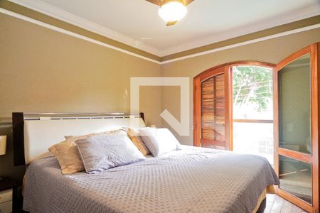 Casa à venda com 157m², 4 quartos e 4 vagas Casa à venda com 157m², 4 quartos e 4 vagasSuíte 2