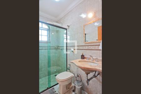 Casa à venda com 157m², 4 quartos e 4 vagas Casa à venda com 157m², 4 quartos e 4 vagasBanheiro da Suíte 1