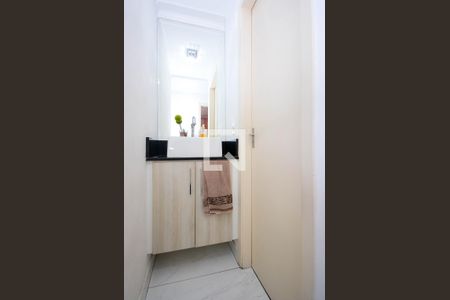 Apartamento à venda com 55m², 2 quartos e 1 vagaBanheiro Social