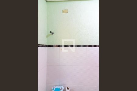 Casa à venda com 240m², 4 quartos e 4 vagas Casa à venda com 240m², 4 quartos e 4 vagasLavabo