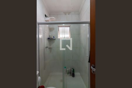 Banheiro da Suíte de casa à venda com 4 quartos, 240m² em Vila Yara, Osasco