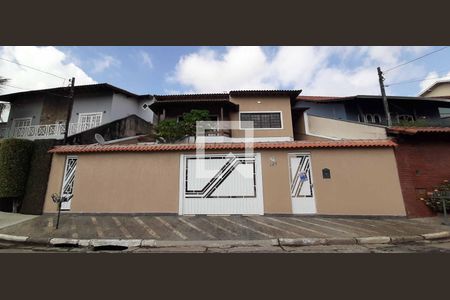 Casa à venda com 360m², 4 quartos e 5 vagasFachada da Casa externa