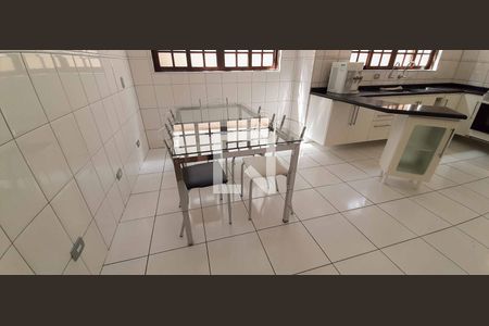 Casa à venda com 360m², 4 quartos e 5 vagasCopa