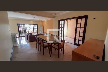 Casa à venda com 360m², 4 quartos e 5 vagasSala de Jantar