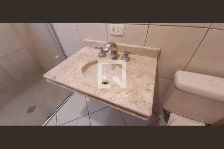 Casa à venda com 360m², 4 quartos e 5 vagasBanheiro da Suíte 2