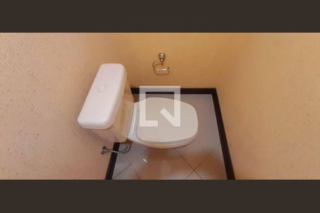 Casa à venda com 360m², 4 quartos e 5 vagasLavabo da Sala