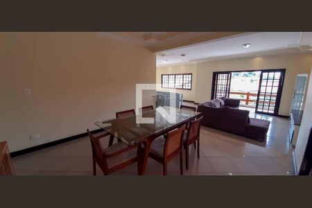 Casa à venda com 360m², 4 quartos e 5 vagasSala de Jantar