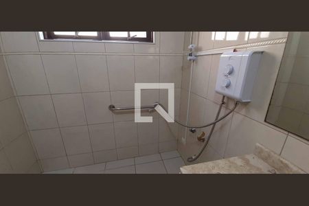 Casa à venda com 360m², 4 quartos e 5 vagasBanheiro da Suíte 1