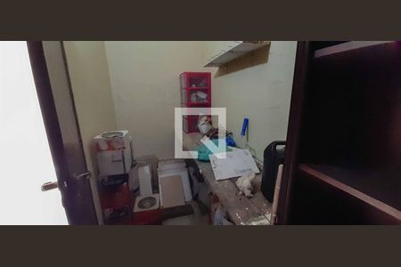 Casa à venda com 360m², 4 quartos e 5 vagasDepósito