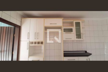 Casa à venda com 360m², 4 quartos e 5 vagasCozinha