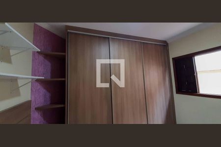 Casa à venda com 360m², 4 quartos e 5 vagasSuíte 2