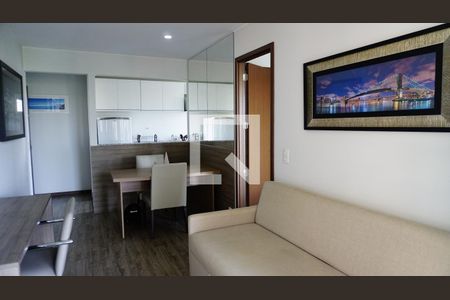Sala de apartamento à venda com 2 quartos, 67m² em Camorim, Rio de Janeiro