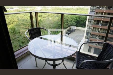 Varanda - Sala de apartamento à venda com 2 quartos, 67m² em Camorim, Rio de Janeiro